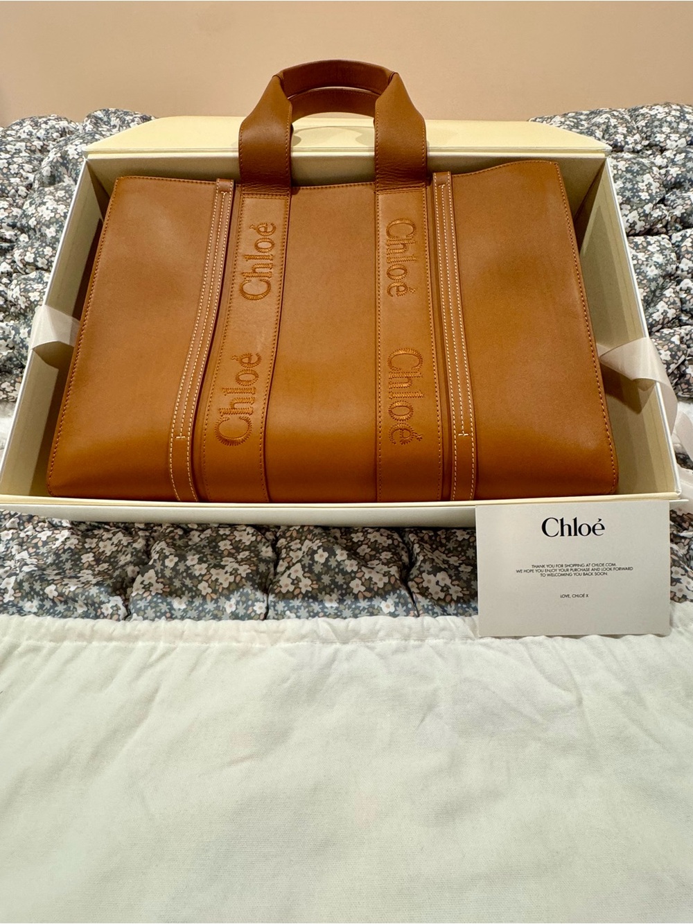 100% AUTHENTIC- Chloe Woody Tote Bag - Large - TAN LEATHER - Picture 4 of 9